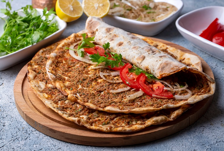 Lahmacum